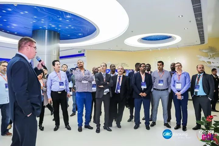 GCE全球金融峰會——50國嘉賓齊聚廣電運通 體驗觸手可及的AI