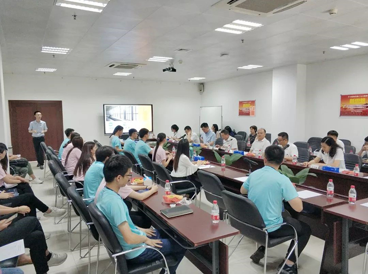 廣電運通舉辦2019年應(yīng)屆畢業(yè)生迎新座談會